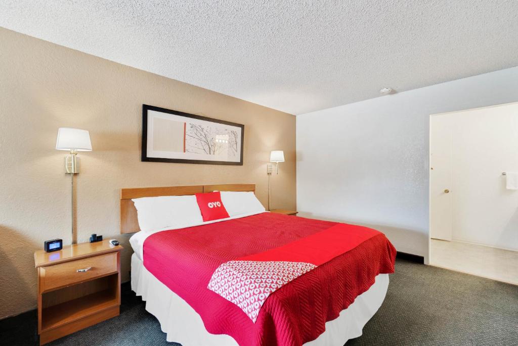 Room image 4